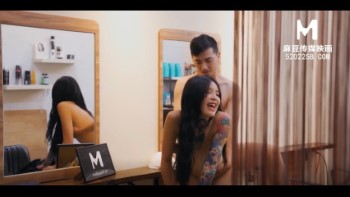 Tiểu thư khát vọng khoái cảm hot nhất
